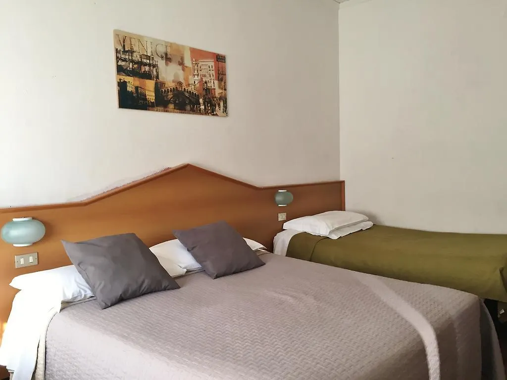 Hotel Ambra Milan Italy